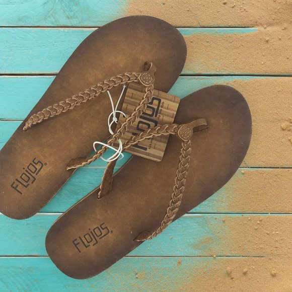 Flojos Shoes - NEW🌸FLOJOS Sky Thong Tan Sandal Flip Flop